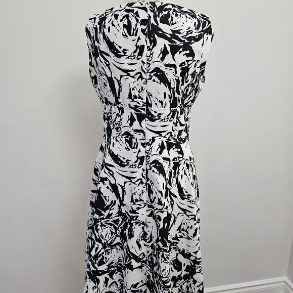 Jones Studio Black and White Dress size 4 - Picture 3 of 4